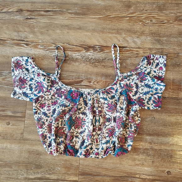 Floral Crop Top - Picture 2 of 2